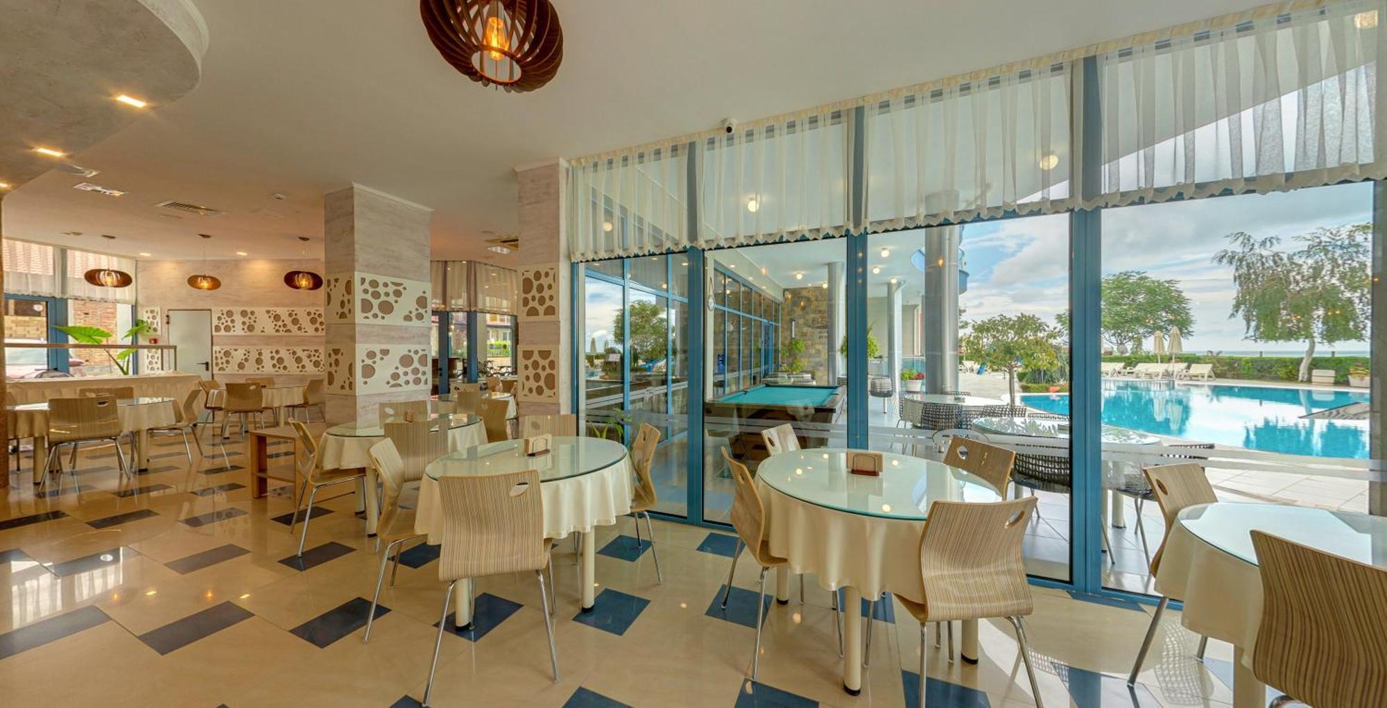 Hotel Blue Bay