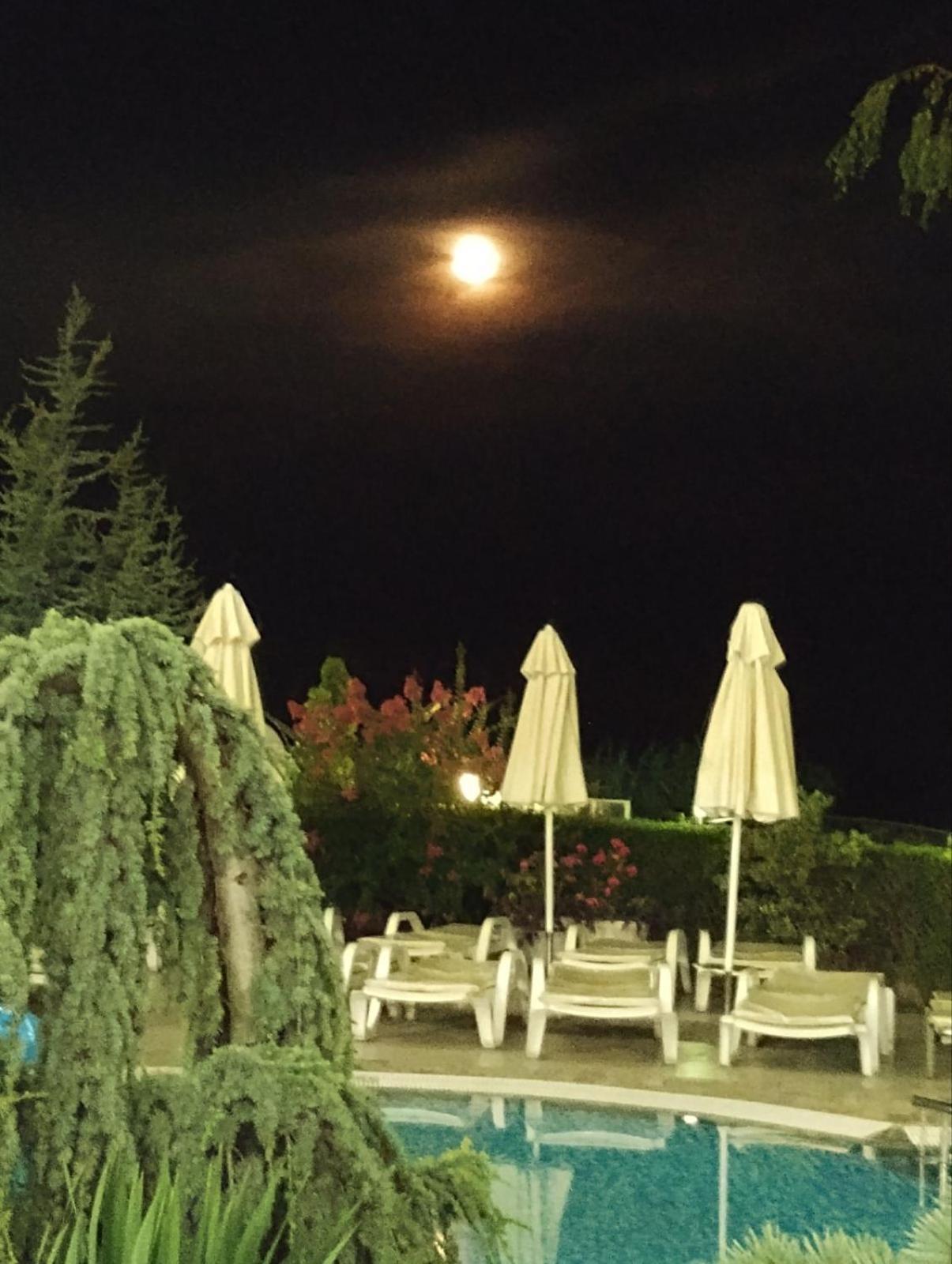 Blue Bay Hotel