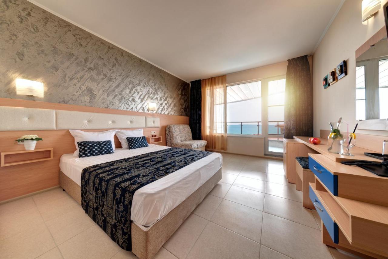 Hotel Blue Bay 3*