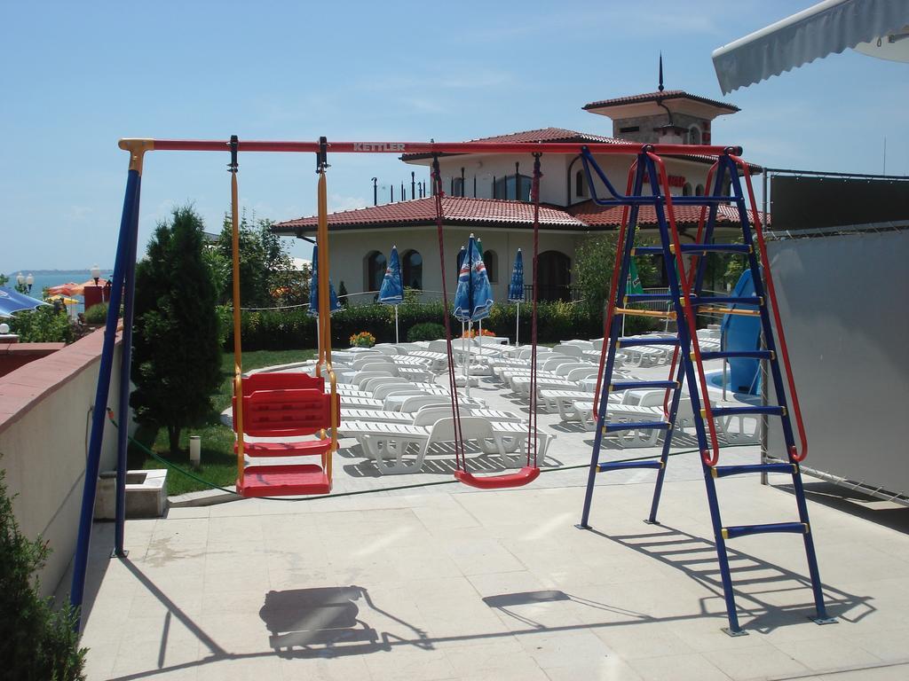 Blue Bay Hotel 3*
