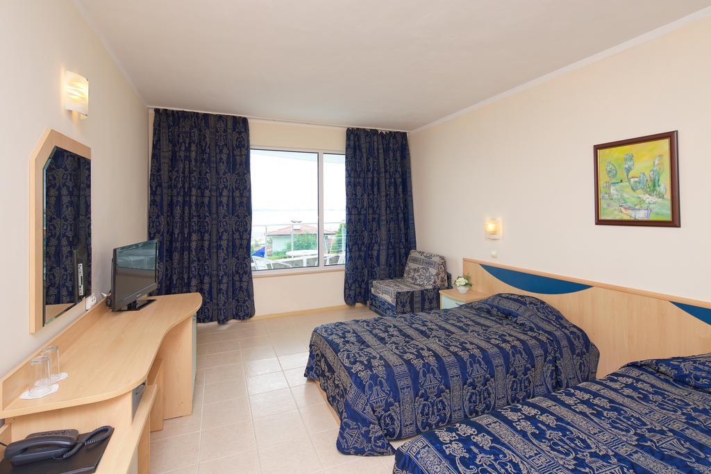 Hotel Blue Bay 3*