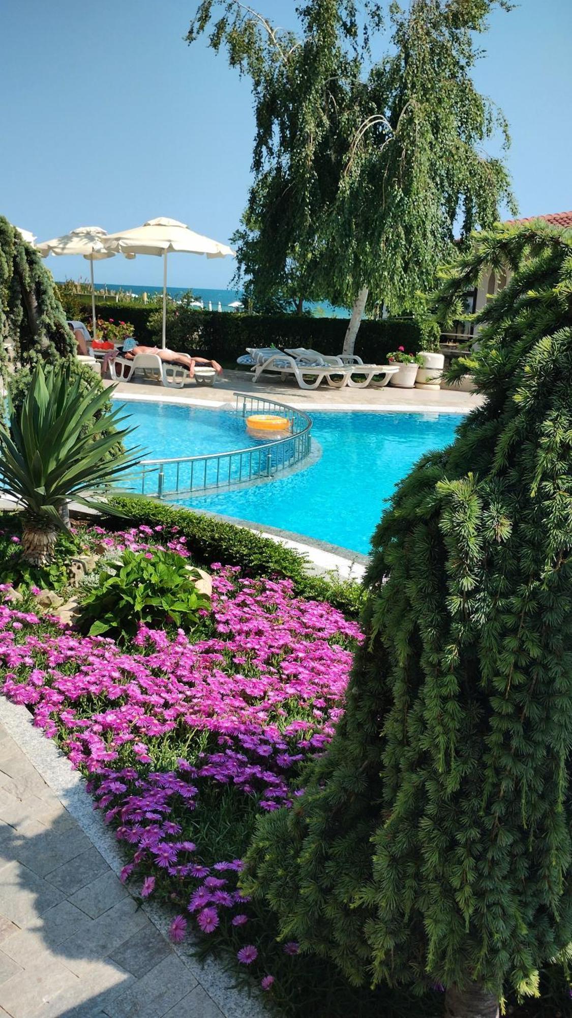 Blue Bay Hotel